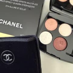 CHANEL レ キャトル オンブル 374 アリュール エ エクラ - メルカリ