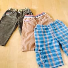 130cm☆男の子ハーフパンツ3枚のサムネイル