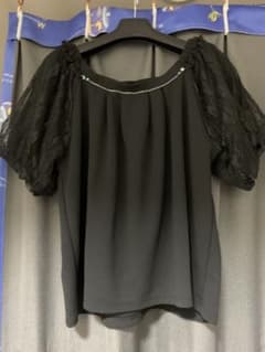 axes黒トップスのサムネイル