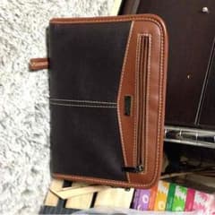 セカンドバッグのサムネイル
