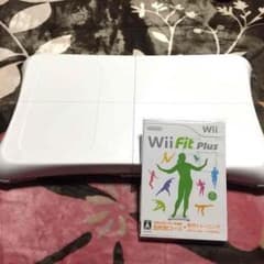 【送料無料】Wii Fit バランスボードとFit Plusソフトのサムネイル