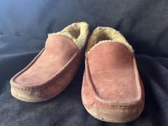 UGG スウェード　ブラウン スリッポンのサムネイル