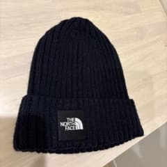 THE NORTH FACE アーバンネイビー　紺色　ニット帽　使用歴なしのサムネイル