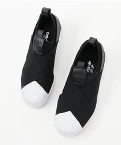 adidas スリッポン スニーカーのサムネイル