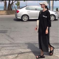 ロングワンピースのサムネイル
