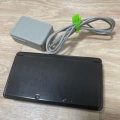 ニンテンドー3DS クリアブラックのサムネイル