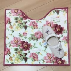 ローラアシュレイ トイレマット スリッパのサムネイル