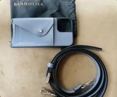 バンドリヤー　BANDOLIER iPhone 12pro 新品　未使用のサムネイル