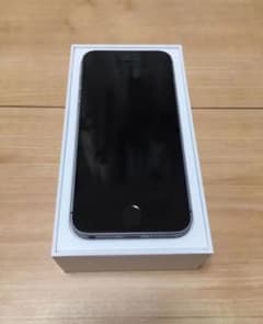 iPhone SE Space Gray 39999→39444円のサムネイル