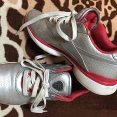 【 ひなっち様専用】Reebok EASYTONE 23.5㎝ 美品のサムネイル