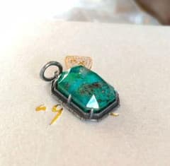 agete forMEN クリソコラ チャーム agete forMEN クリソコラ チャーム - メルカリ