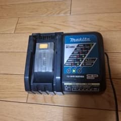 MAKITA マキタ DC18RC 急速充電器 7.2-18Vのサムネイル
