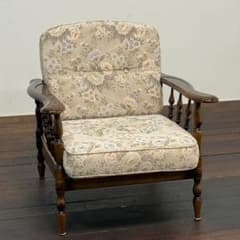 H112K39b カリモク karimoku コロニアル 1人掛けソファ H112K39b カリモク karimoku コロニアル 1人掛けソファ - メルカリ