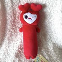 GiGO 限定TWICE LOVELYSのびふにゃポーチ - メルカリ