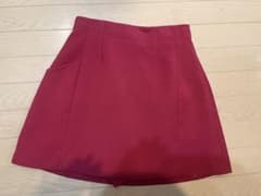 ボックスシルエットスカショーパンのサムネイル