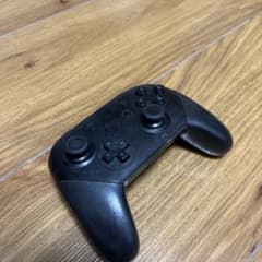 Nintendo Switch Proコントローラー 本体 不具合ありのサムネイル