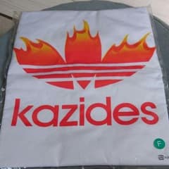 Kazides Tシャツのサムネイル
