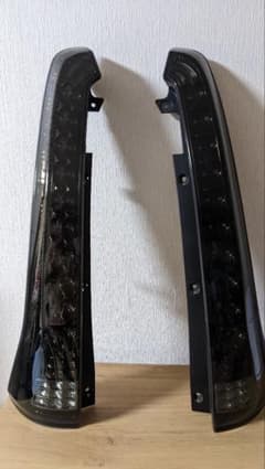 Ohori  Tsuyoshi様専用　C25セレナ　VALENTI　LEDテールのサムネイル