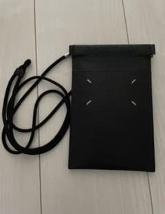 メゾンマルジェラ　スマホショルダーのサムネイル