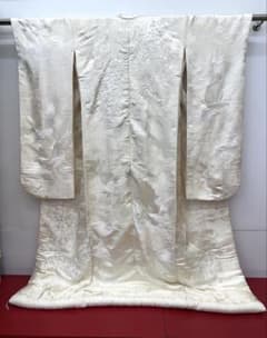 ⚫︎中古⚫︎白無垢⚫︎正絹⚫︎美品⚫︎ロケーション撮影に！T-517-53 ⚫︎中古⚫︎白無垢⚫︎正絹⚫︎美品⚫︎ロケーション撮影に！T-517-53
