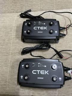 ★ジャンク品★CTEK D250SA 、D250SE走行充電器（2個セット）のサムネイル