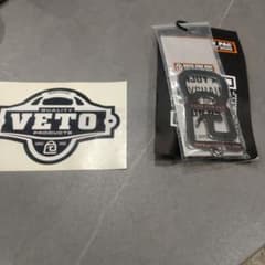 VETO Pro PAC ステッカーとボトルオープナーセットのサムネイル