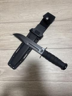 KA-BAR ミリタリーファイティングナイフキャンプナイフ サバイバルナイフのサムネイル
