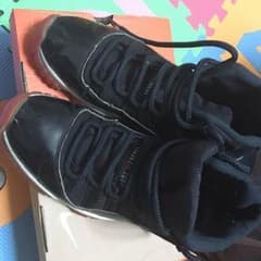 AIR JORDAN11 ブルズカラーのサムネイル