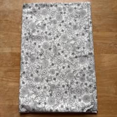 花柄 綿生地 コットン グリーン 約110cm巾×約1mのサムネイル
