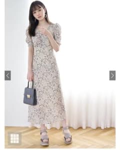 GRL グレイル 花柄バックリボンVネックワンピースのサムネイル