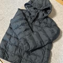 UNIQLOキッズダウン　150cmのサムネイル