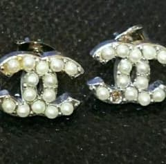 CHANEL ピアスのサムネイル