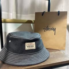 STUSSY バケットハット ⭐️値下げ中⭐️のサムネイル