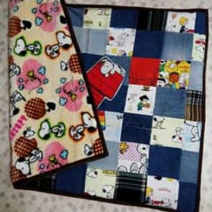 いちご様専用☆スヌーピー♡デニムブランケットのサムネイル