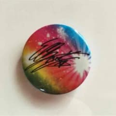 ELLY サイン缶バッチのサムネイル