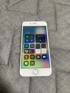 スマートフォンApple iPhone 8 64G ホワイト 4.7インチ ✓ - メルカリ