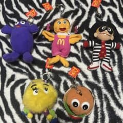 マクドナルド まとめ売り　ぬいぐるみ付きキーホルダー　当時物 マクドナルド まとめ売り ぬいぐるみ付きキーホルダー 当時物 - メルカリ