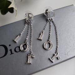 美品です！正規品Christian Dior シルバー ラインストーンピアス
