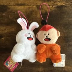 たべっ子どうぶつ　ややちびでかお座りマスコット　うさぎ　さる
