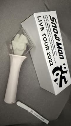 Snow Man LIVE TOUR 2022 ペンライトのサムネイル