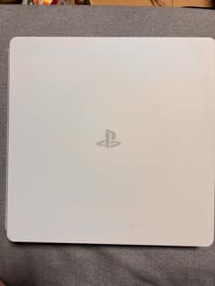 ホワイト PlayStation 4のサムネイル