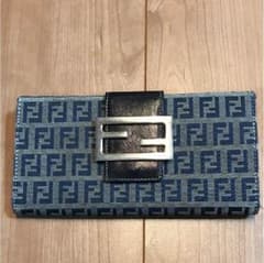 フェンディ 長財布のサムネイル