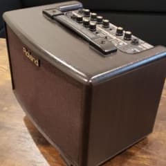 Roland AC-33 RWのサムネイル