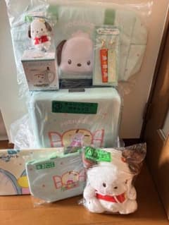 ふ*ふ様 サンリオ　一番くじ　ポチャッコ 8点セットのサムネイル