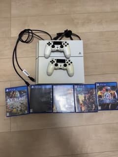 PlayStation 4本体とゲーム5本セットのサムネイル