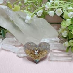 癒しのオルゴナイト❤️アクアマリン＋ターコイズのハート型♡ - メルカリ