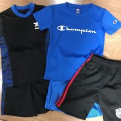 サッカースポーツウェア　110、120㎝ キッズ セットアップのサムネイル
