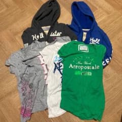 ［まとめ売り］ホリスター HOLLISTER パーカー　フーディー おまけ付きのサムネイル