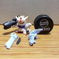 SDガンダムフルカラーカスタム05「GAT-X105ストライクガンダム」＋