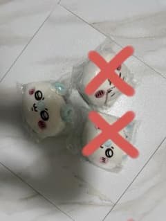 ガチャガチャ ちいかわ モモンガのサムネイル